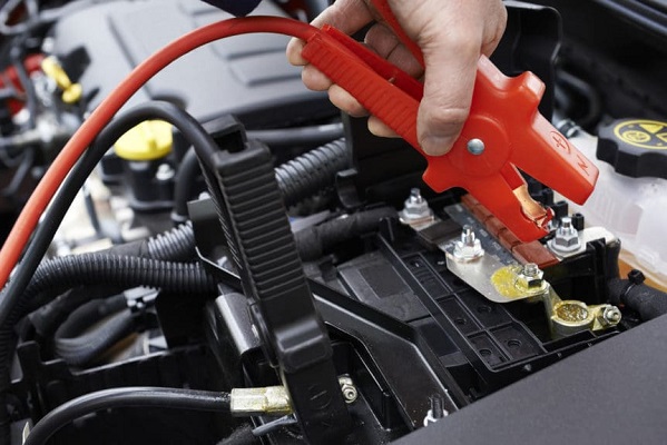 Jump-starting-services-862x575